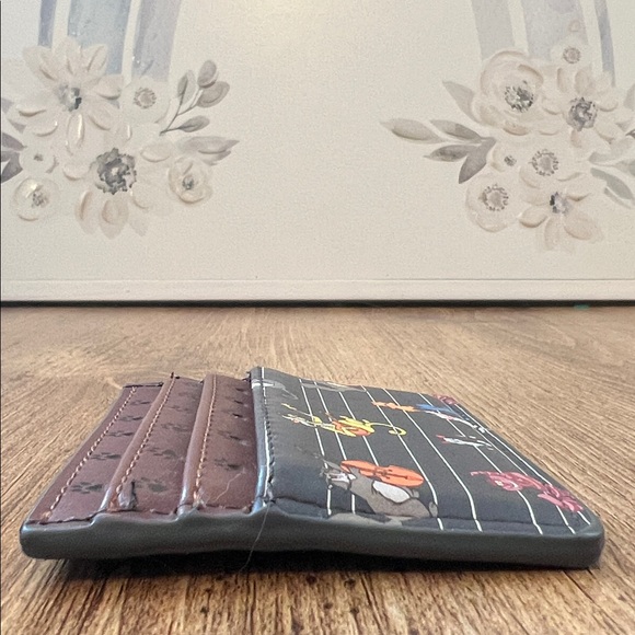 ✨Sold✨ Disney Loungefly Disney Cats Card Holder Wallet - Picture 6 of 10